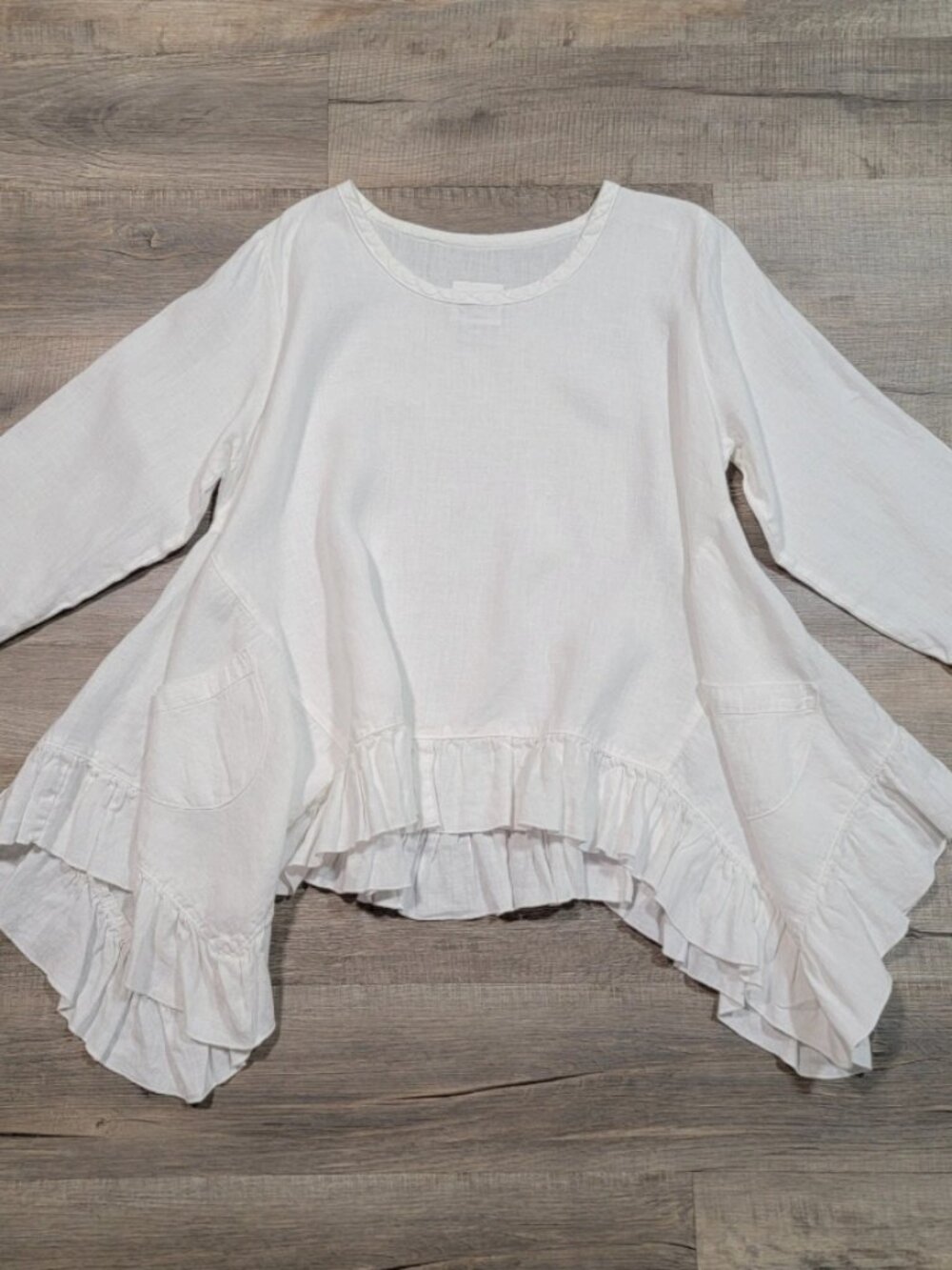 Hearts Desire by Mary Grace Linen White Gathered Ruffle Hem Lagenlook Size Small